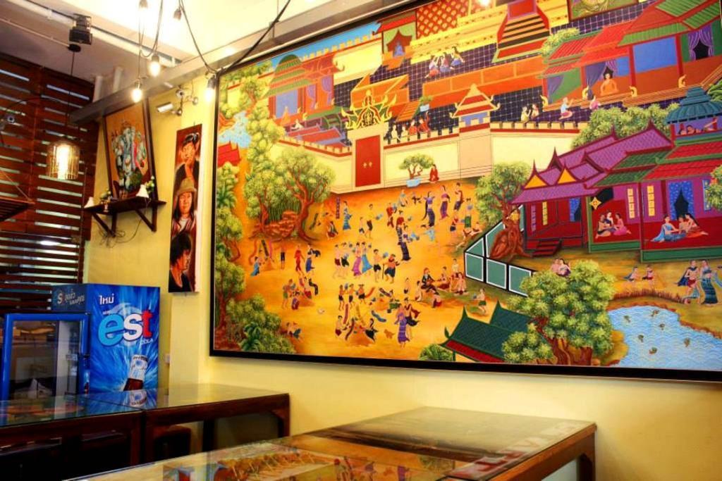 Baan Bovorn Hostel Bangkok Bagian luar foto