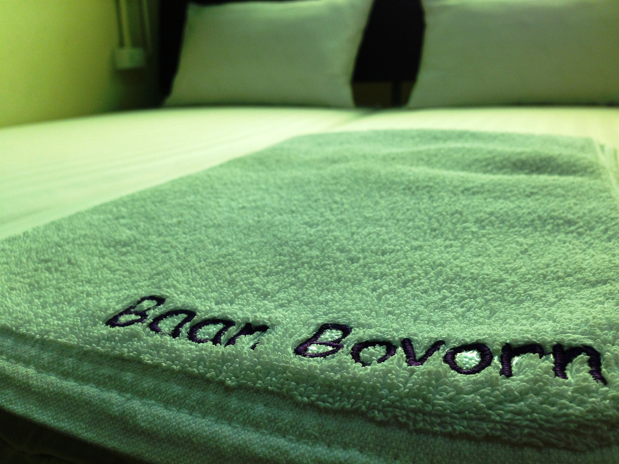 Baan Bovorn Hostel Bangkok Bagian luar foto